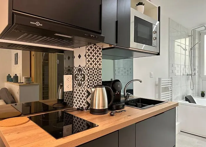 Alicante, Un Magnifique Studio De Luxe